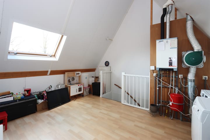 Foto 26 van Bezembinder 50