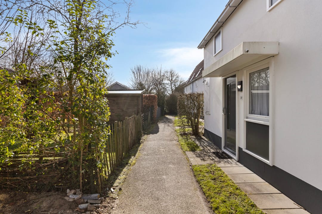 Foto 2 van Vroonweg 2-A38