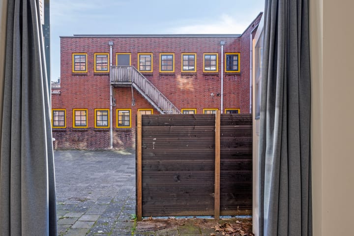Photo 14 of Bankastraat 42-E