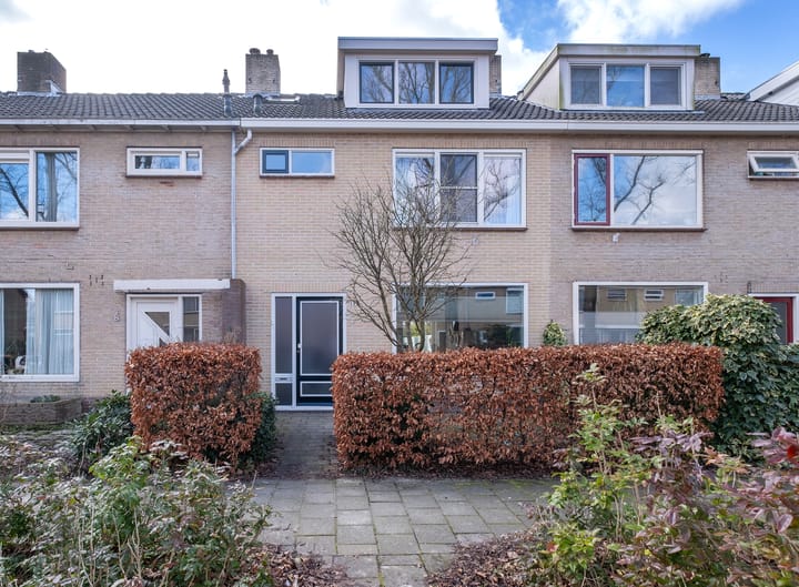 Foto 1 van Staringlaan 6