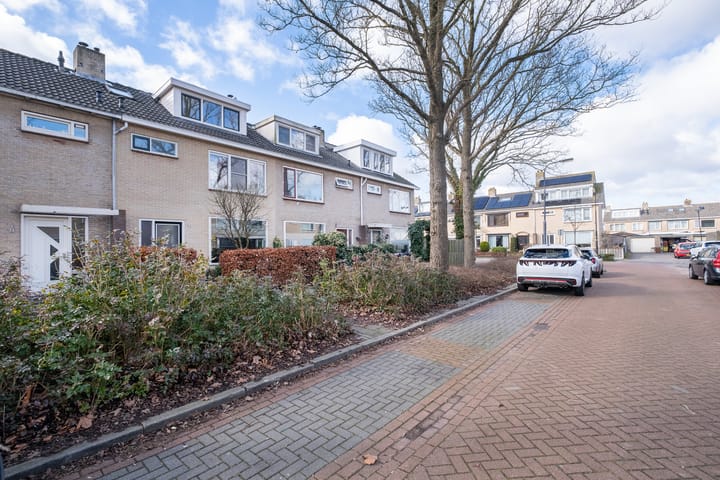 Foto 39 van Staringlaan 6