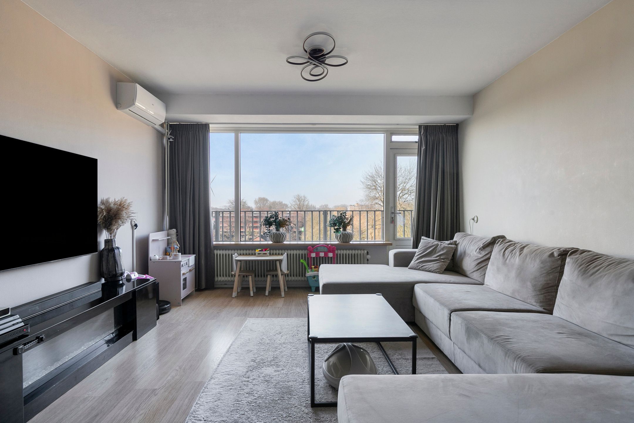 Photo 9 of Valkhofplein 17