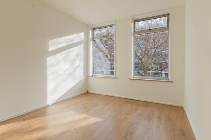 Foto 18 van Herman Robbersstraat 54-C