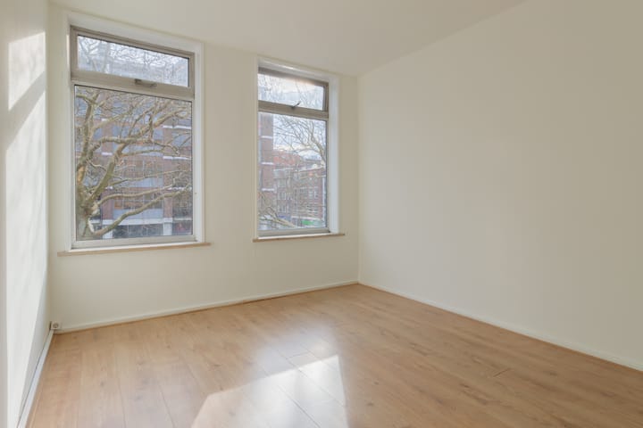 Foto 19 van Herman Robbersstraat 54-C