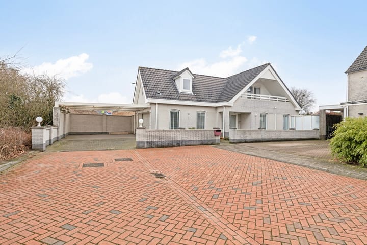 Photo 1 of Gareel 30