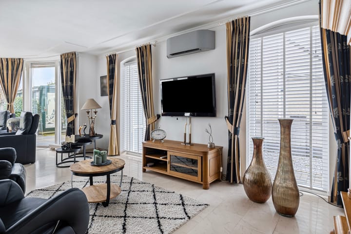 Photo 9 of Gareel 30