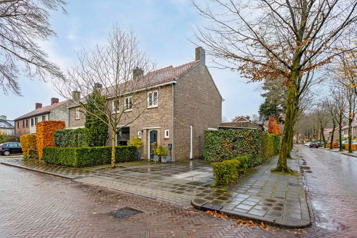 Foto 1 van Bernard Vrienslaan 7