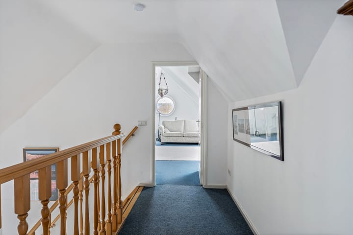 Photo 36 of Gareel 30