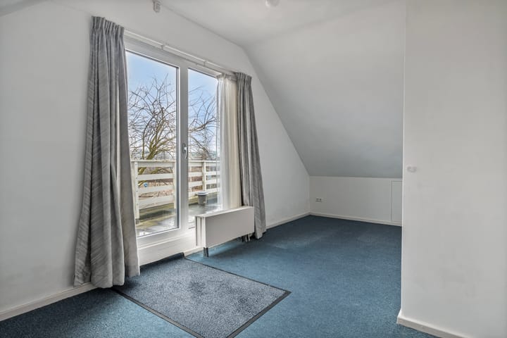 Photo 43 of Gareel 30