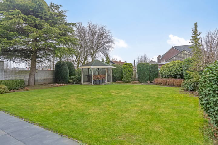 Photo 48 of Gareel 30