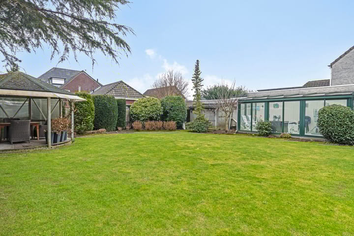 Photo 49 of Gareel 30