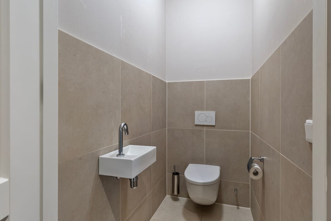 Photo 13 of Domburgseweg 28-C