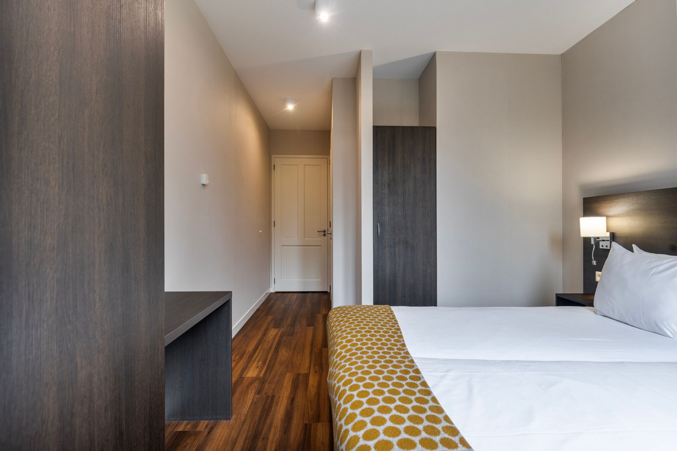 Photo 21 of Domburgseweg 28-C