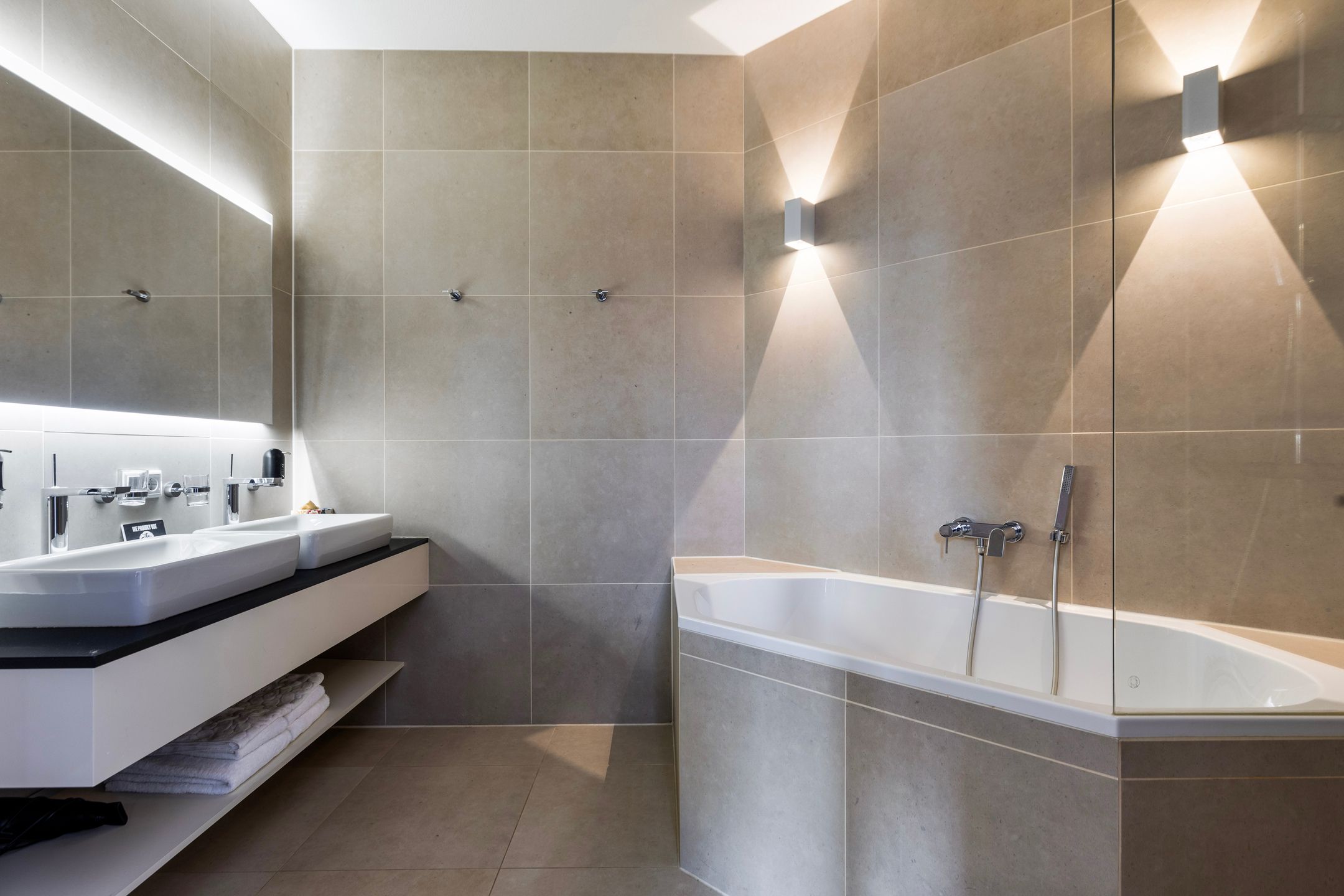 Photo 24 of Domburgseweg 28-C