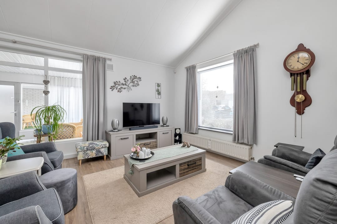 Foto 2 van Satijnvlinder 3