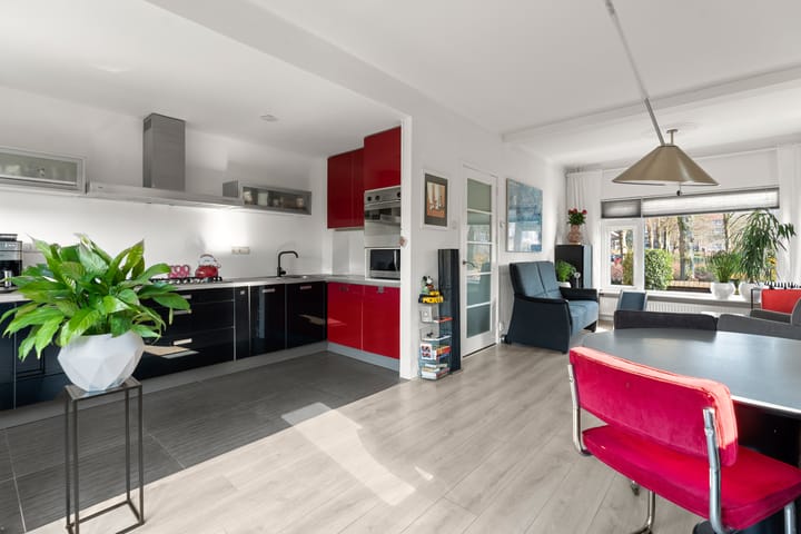 Foto 12 van Beukstraat 30