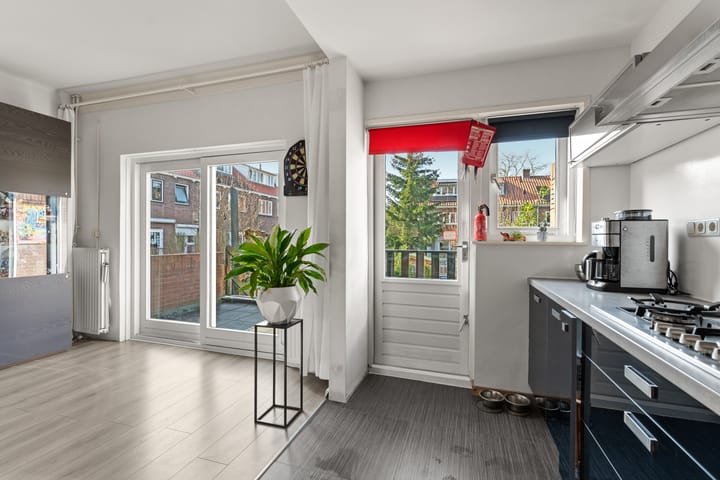 Foto 15 van Beukstraat 30