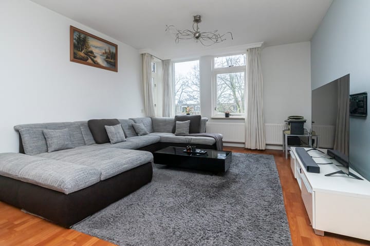 Foto 3 van John Rädeckerkade 109