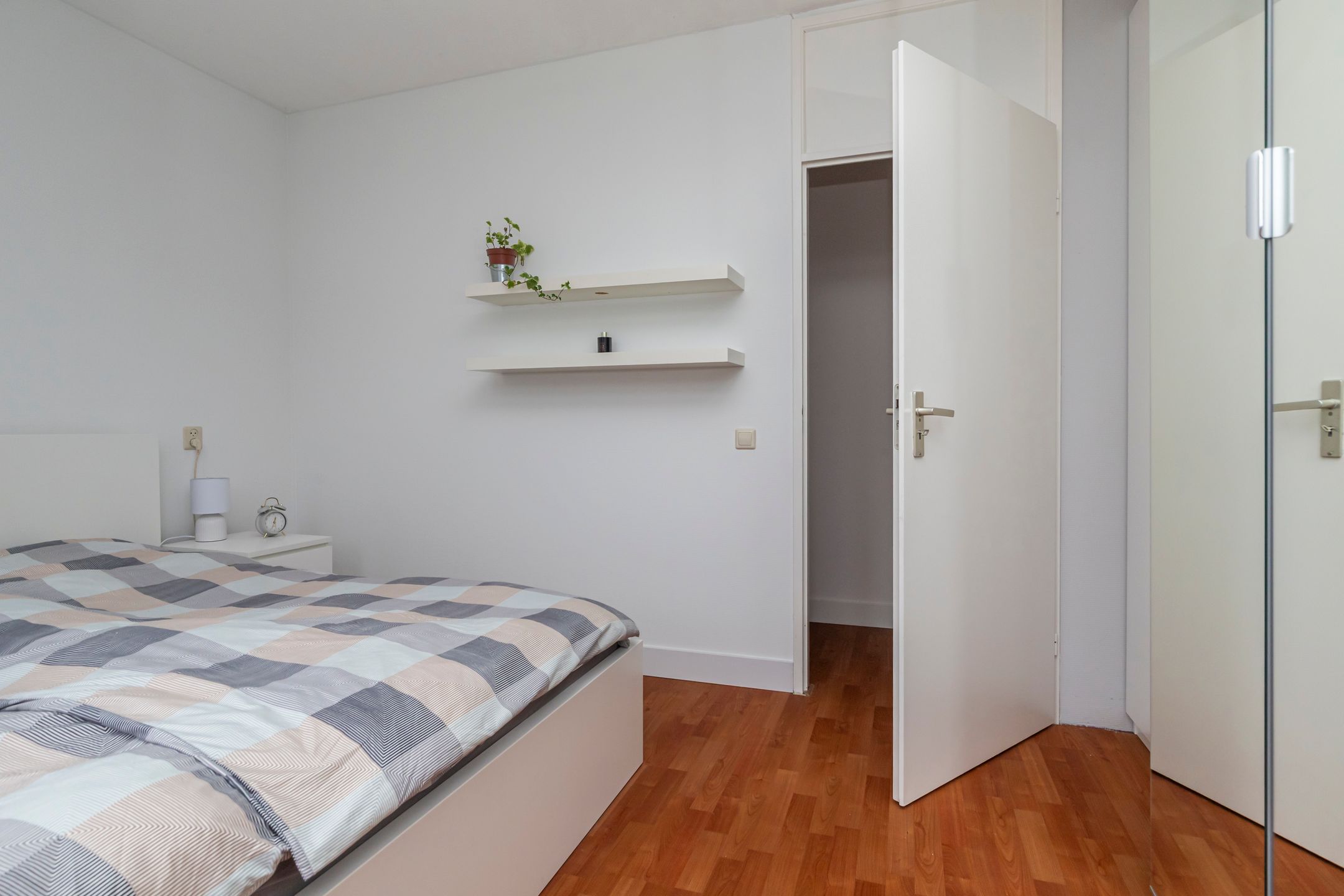 Foto 18 van John Rädeckerkade 109