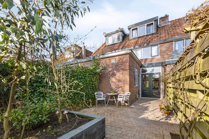 Foto 25 van Dijnselweg 122