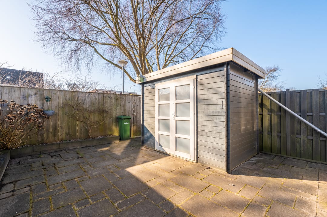 Photo 47 of Komeet 42