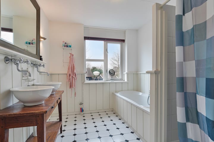 Foto 15 van Ruurd Visserstraat 72