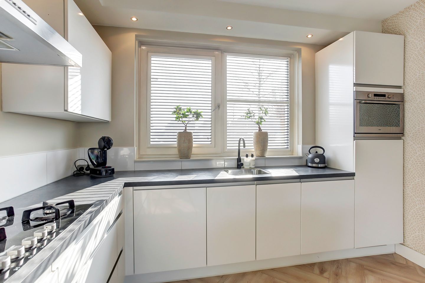 Photo 14 of Baksteen 9