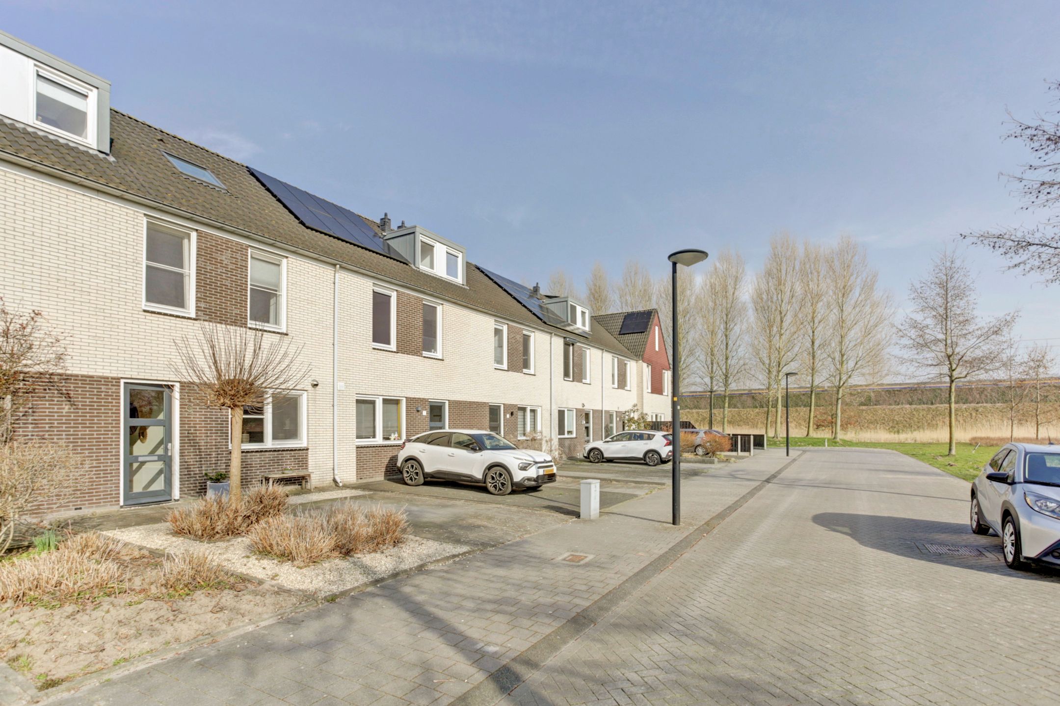 Photo 39 of Baksteen 9