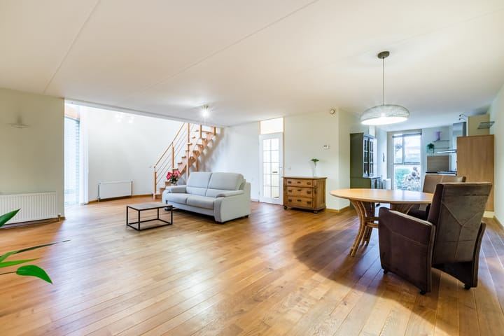 Foto 1 van Kamperfoelie 17