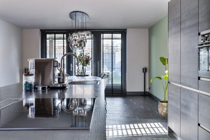 Photo 8 of Merefeltstraat 6