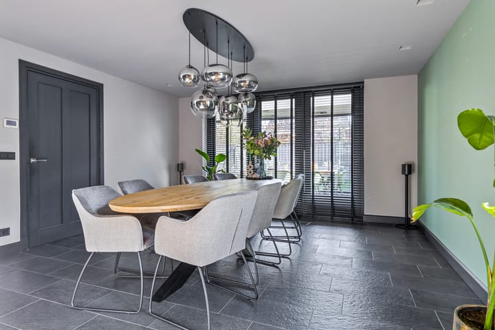 Photo 9 of Merefeltstraat 6