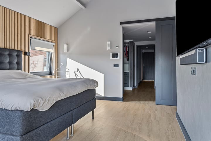 Photo 29 of Merefeltstraat 6