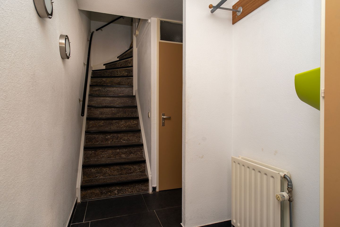 Photo 10 of Meerwijkstraat 7