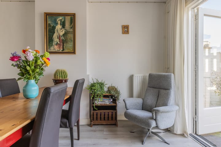 Foto 11 van Agnietenstraat 105