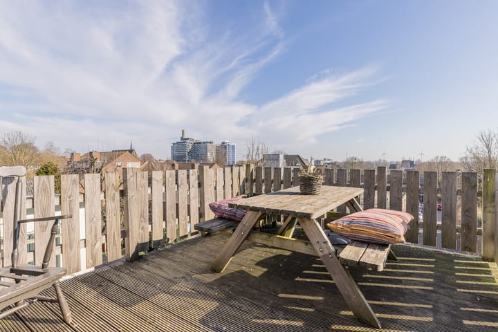 Foto 22 van Agnietenstraat 105