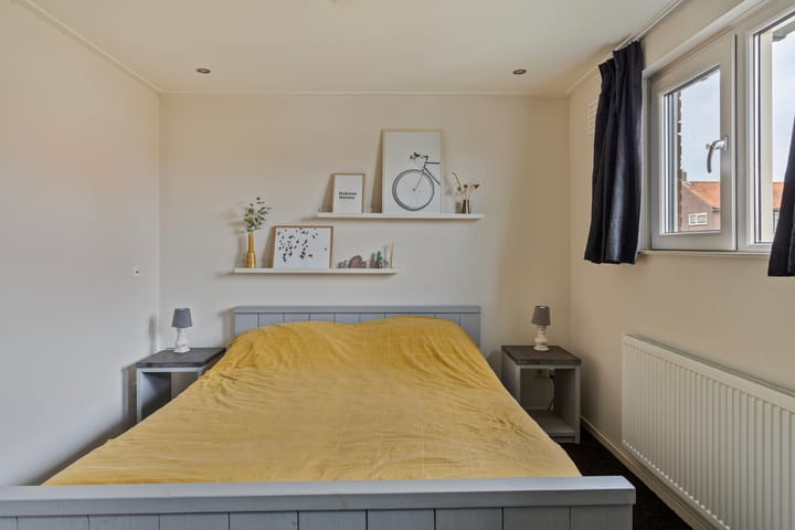 Foto 14 van Meidoornstraat 9