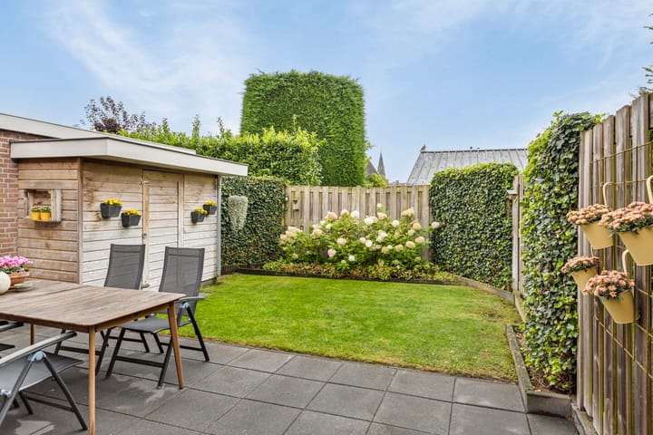 Foto 21 van Meidoornstraat 9