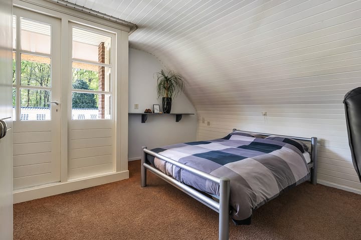 Foto 38 van Zwembadlaantje 1