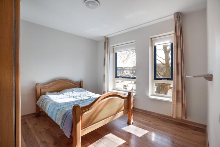 Photo 23 of Weemstraat 7