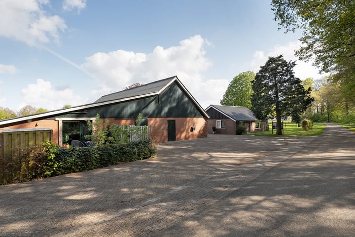 Foto 84 van Zwembadlaantje 1