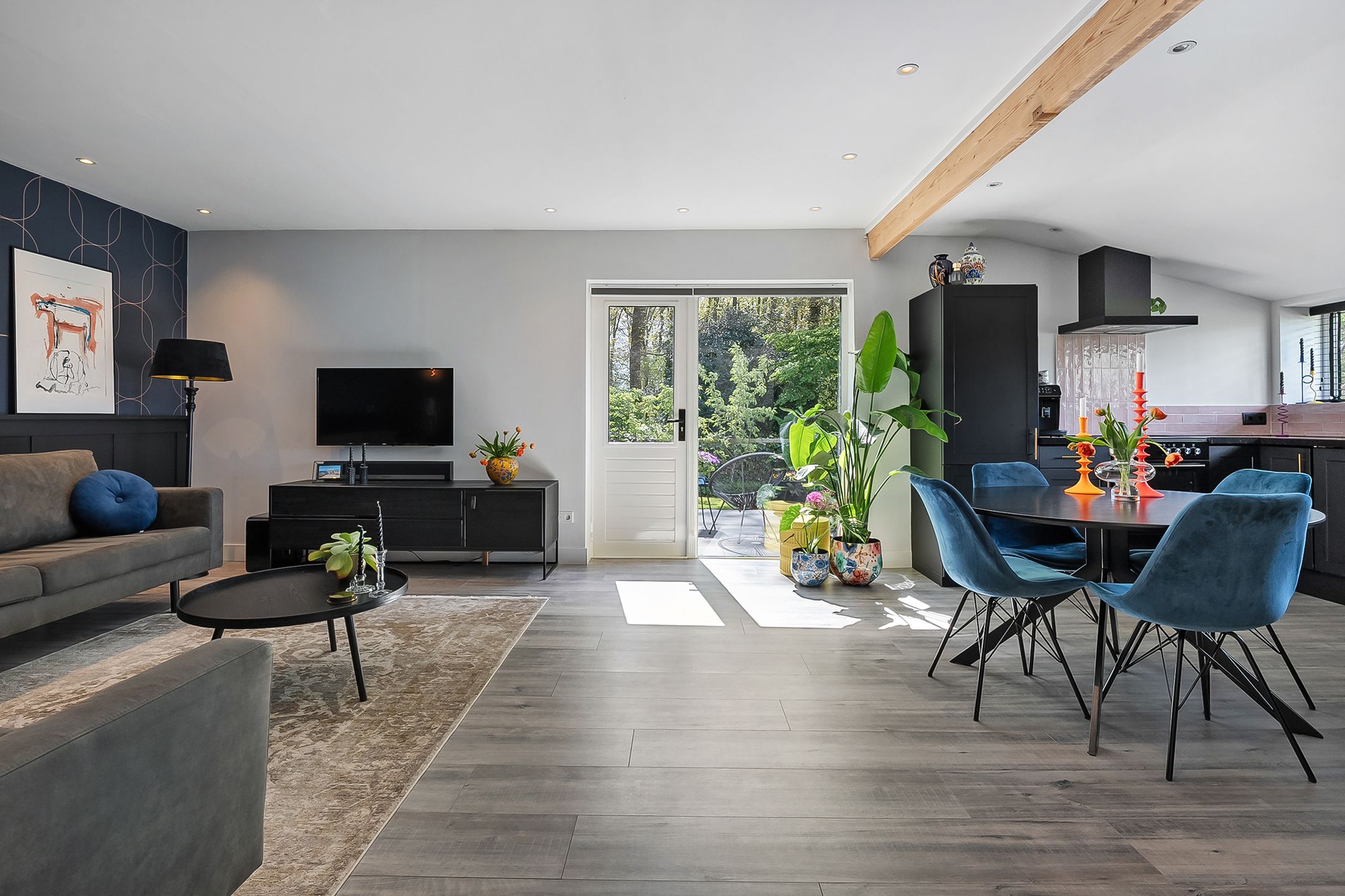 Photo 87 of Zwembadlaantje 1