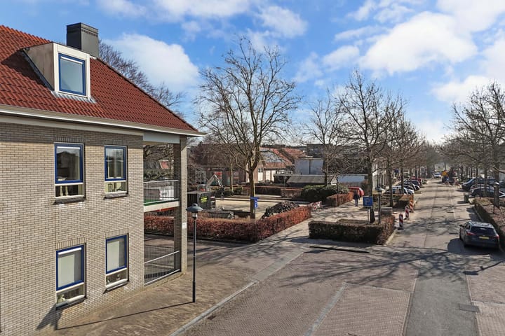 Photo 44 of Weemstraat 7