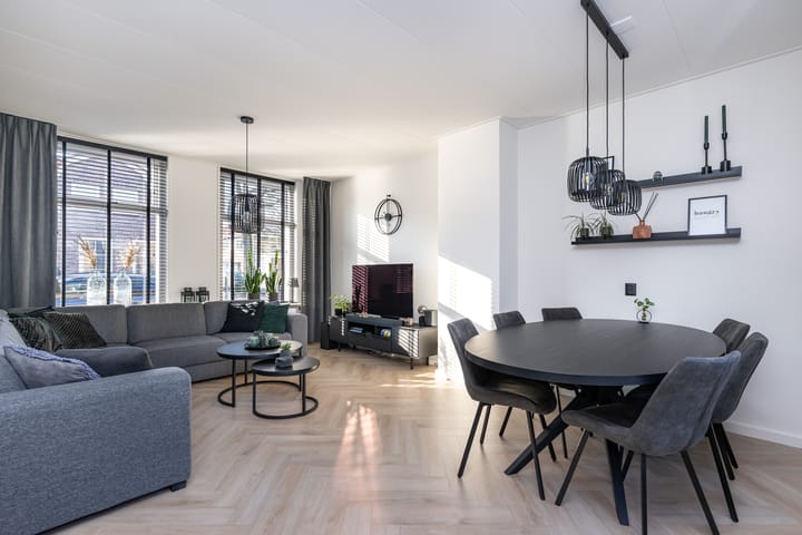 Foto 3 van Juliana van Stolberglaan 12