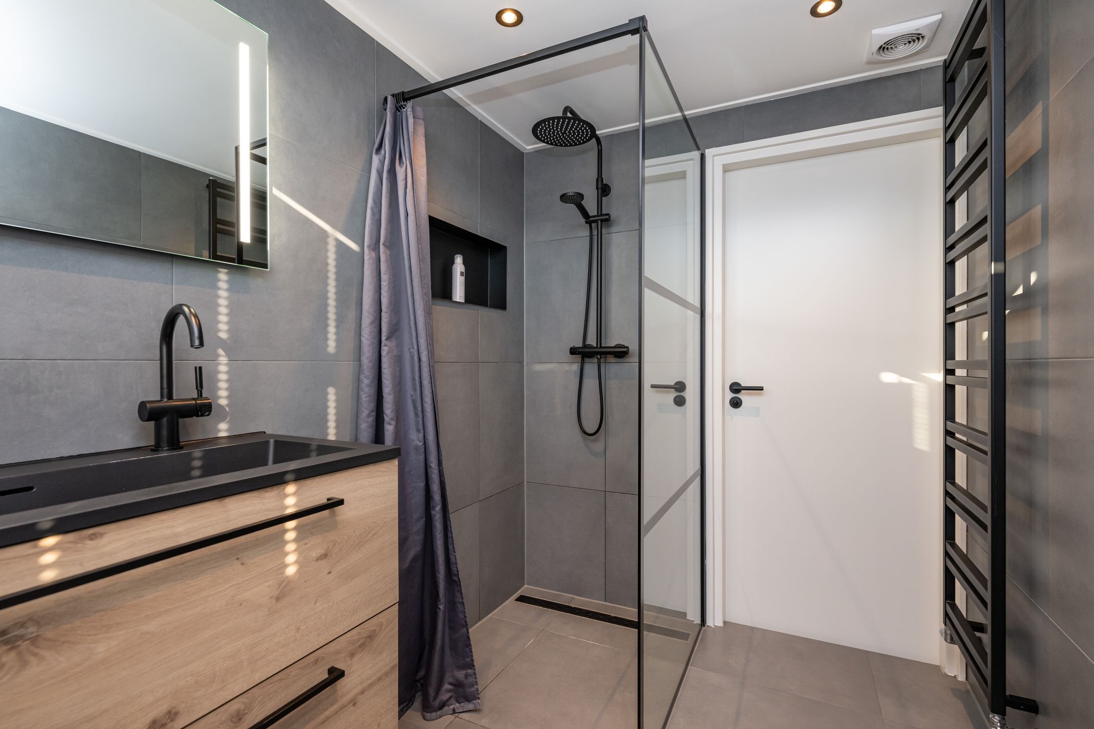 Foto 21 van Juliana van Stolberglaan 12