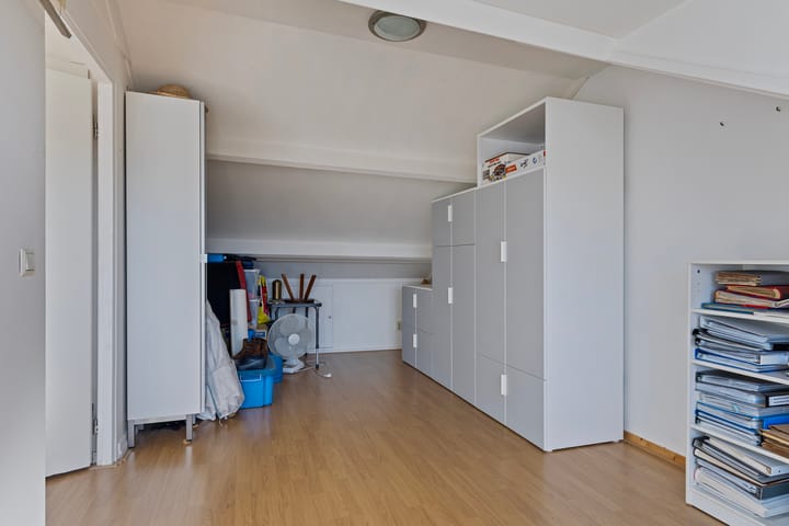 Foto 27 van Clematishof 37