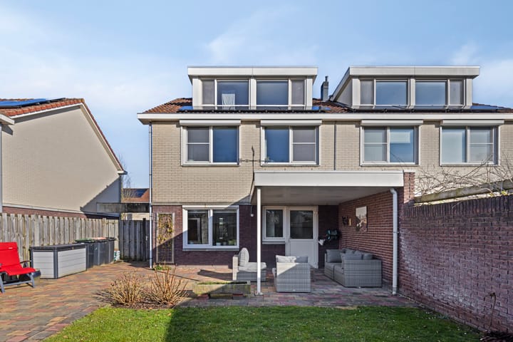 Foto 28 van Clematishof 37