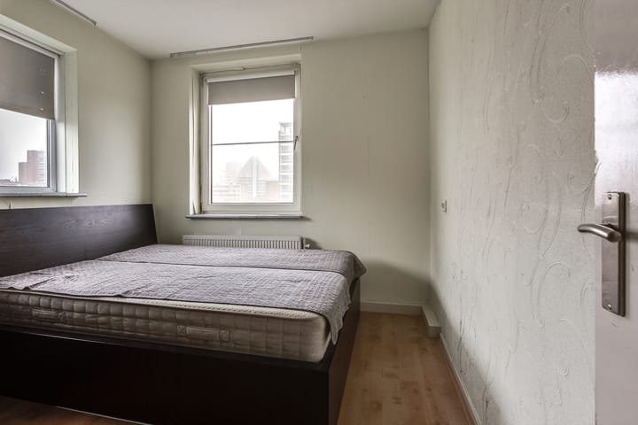 Foto 15 van Monseigneur van Steelaan 150