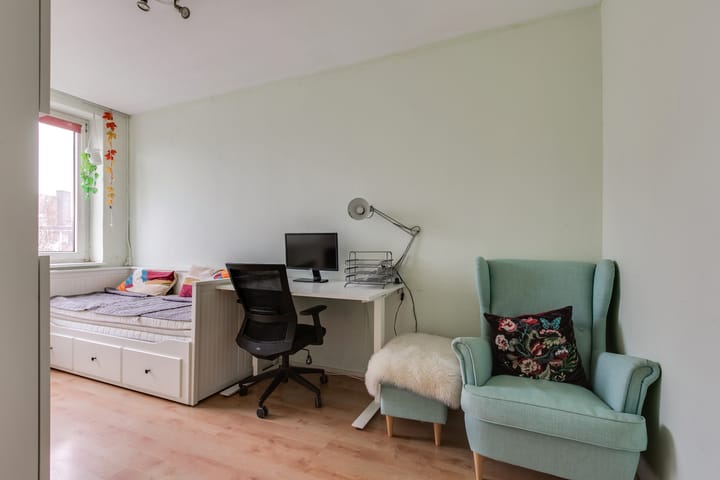 Foto 20 van Monseigneur van Steelaan 150