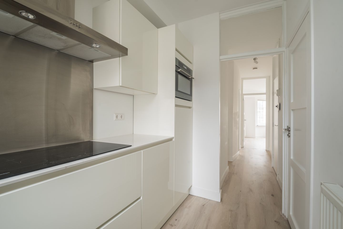 Photo 10 of Waalstraat 24-2