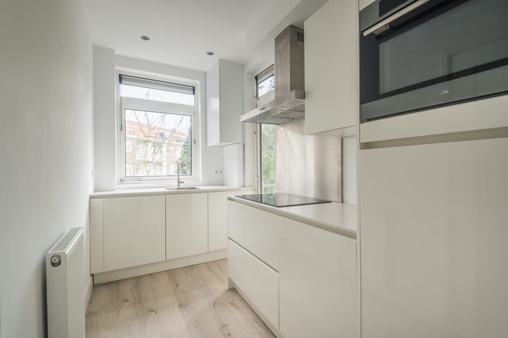 Foto 12 van Waalstraat 24-2